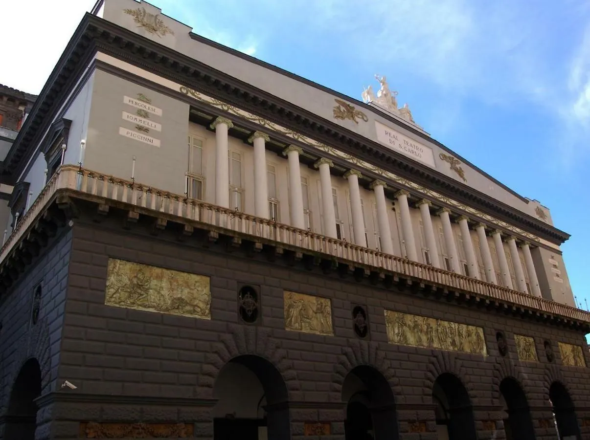 Manuela Apartments Centro - Quartieri Spagnoli Naples